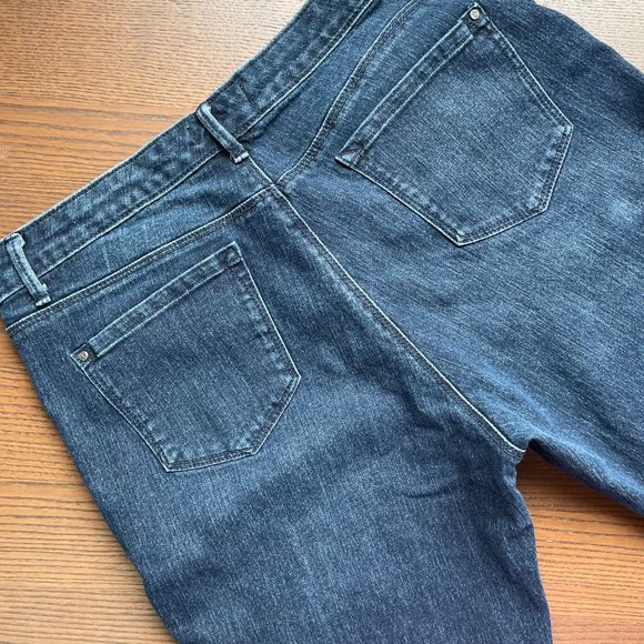 Kardashian Premium Denim - Kim, Curvy Straight - Size 14, Dark Blue Wash! - Picture 4 of 9